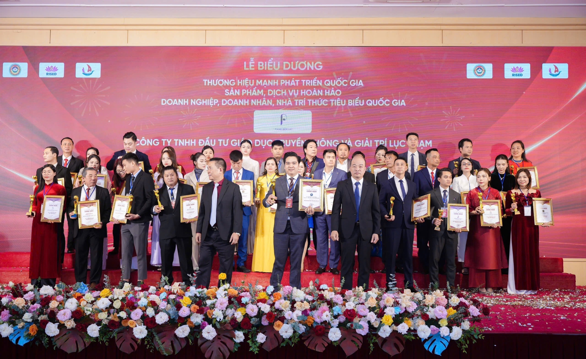 Lễ biểu dương Thương hiệu mạnh phát triển quốc gia – Chào xuân 2025